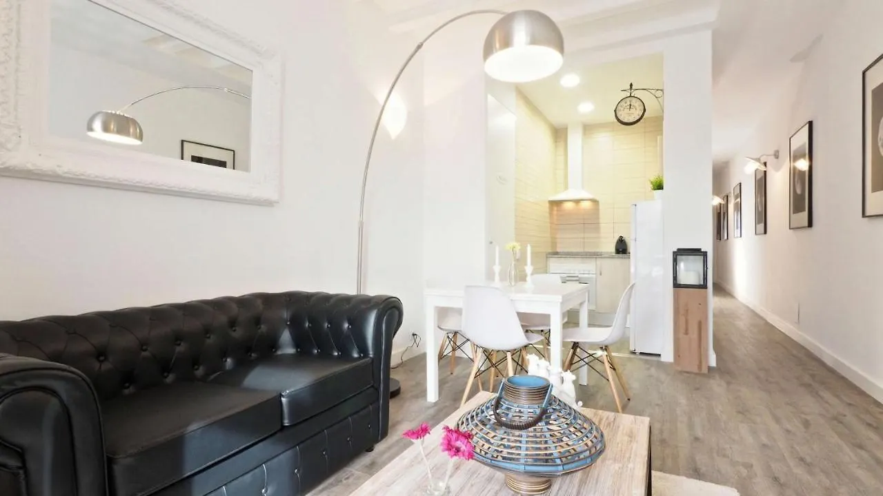 The White Flats Sant Antoni Apartment Barcelona